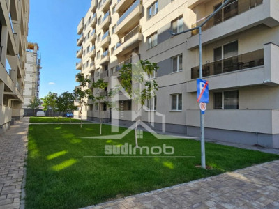 Metrou Berceni 2 camere decomandat cu bucatarie inchisa.