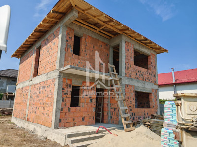 Comuna Berceni-5 camere-curte 400mp