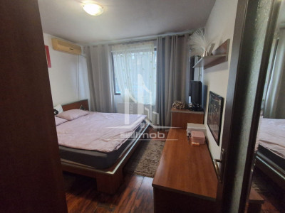 Sec 4-3 minute metrou Eroii Revolutiei