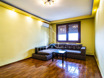 Uioara Luica apartament 3 camere 2 bai.