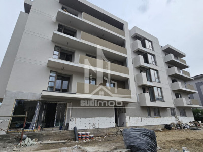 Parc Laurentiu Raiciu apartament 2 camere decomandat.