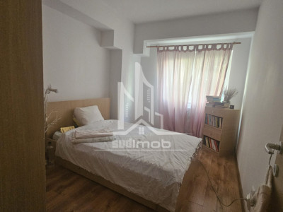 Amurgului-studio cu gradina si loc de parcare