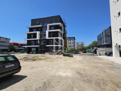 Apartament 2 camere tip studio cu terasa 17 mp Postalionului.