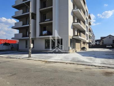 Parc Laurentiu Raiciu apartament 2 camere decomandat.