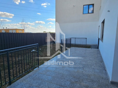 Apartament 2 camere cu curte de 85 mp in complexul Green Garden.