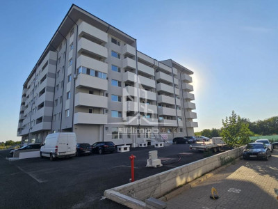 Apartament 2 camere decomandat Grand Arena Dealul Cucului.