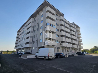 Grand Arena-garsoniera decomandata-suprafata generoasa